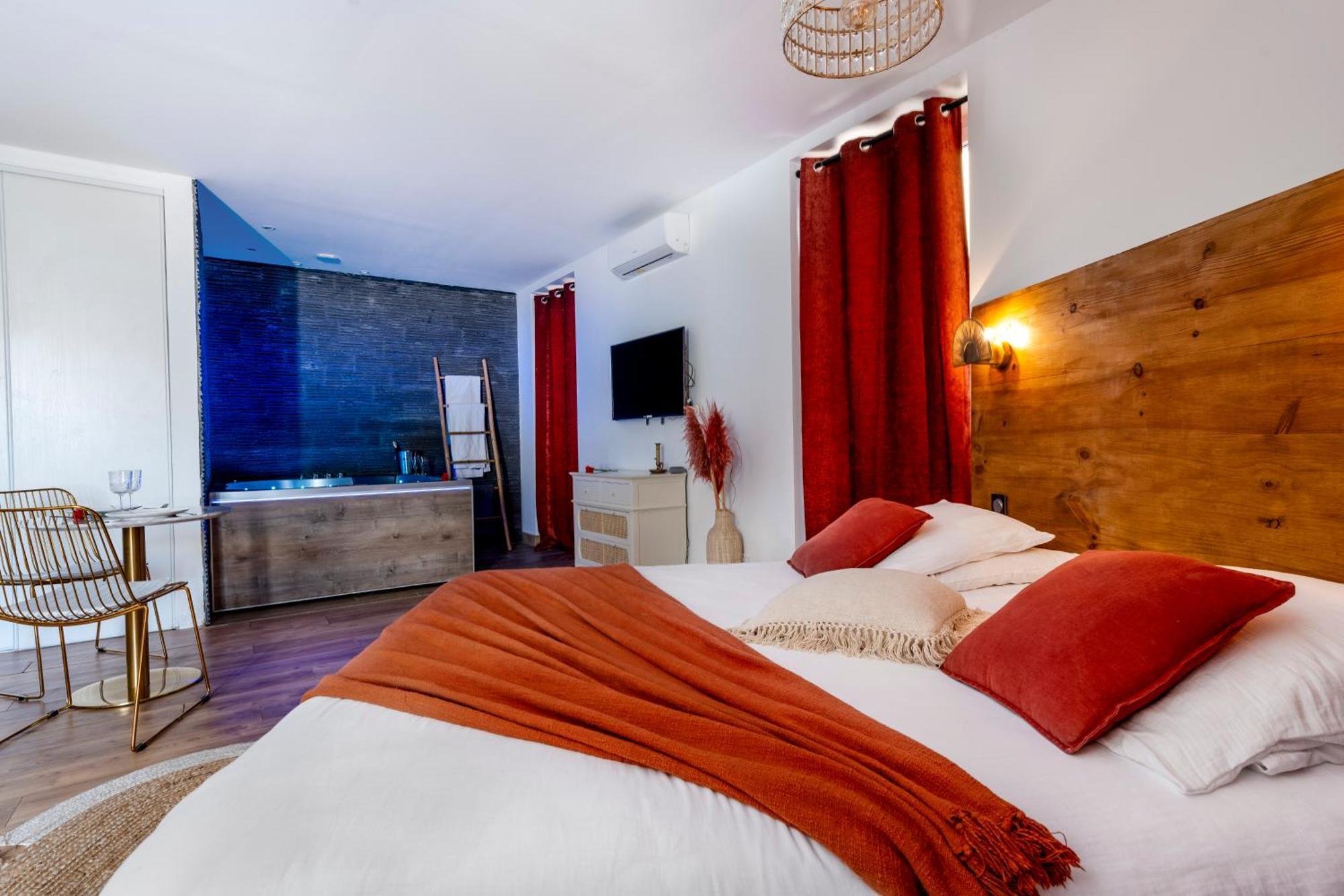 Loft Romantique - Spa Privatif - Spa Noctambulles Hyères Extérieur photo